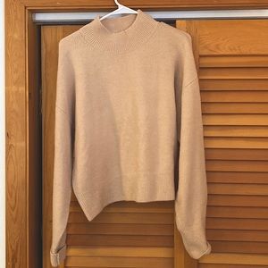 Woolen Bloom Size Medium Camel sweater